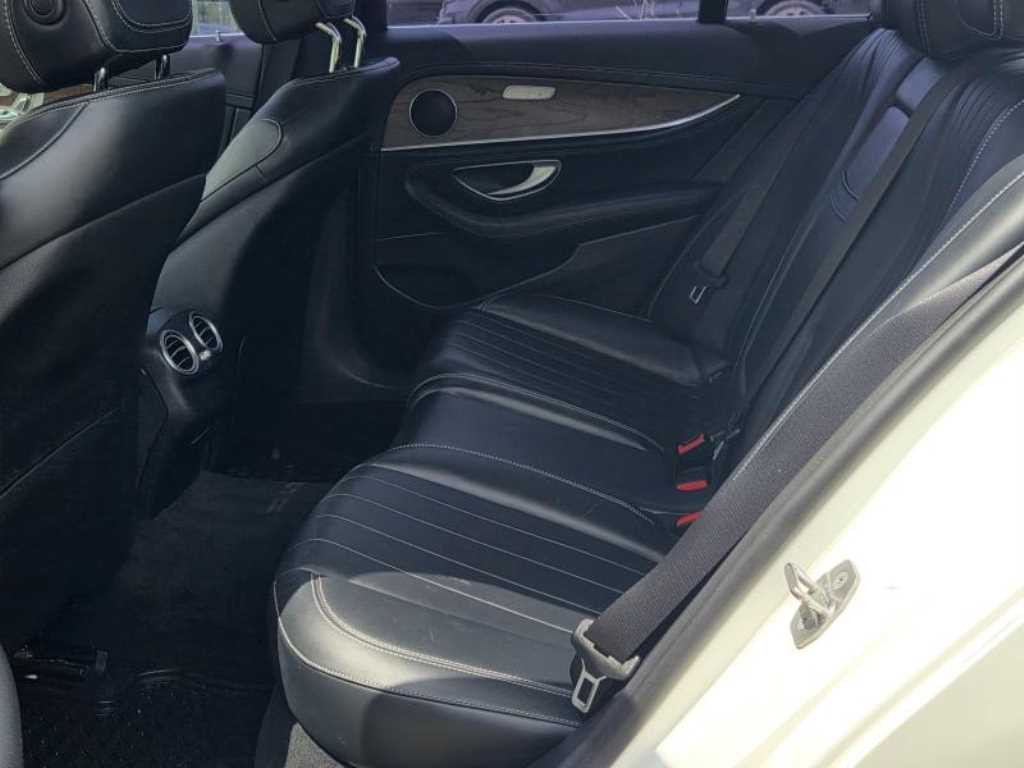 벤츠 E 클래스 E-클래스 W213 E220d 익스클루시브 이미지 14