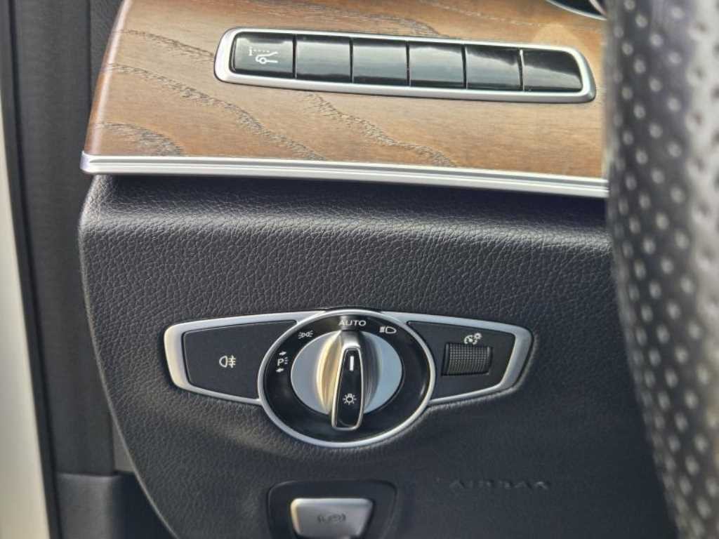 벤츠 E 클래스 E-클래스 W213 E220d 익스클루시브 이미지 18
