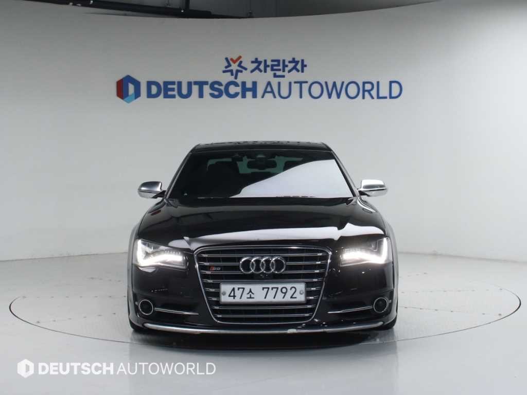 아우디 S8 4.0 TFSI 콰트로 이미지 3