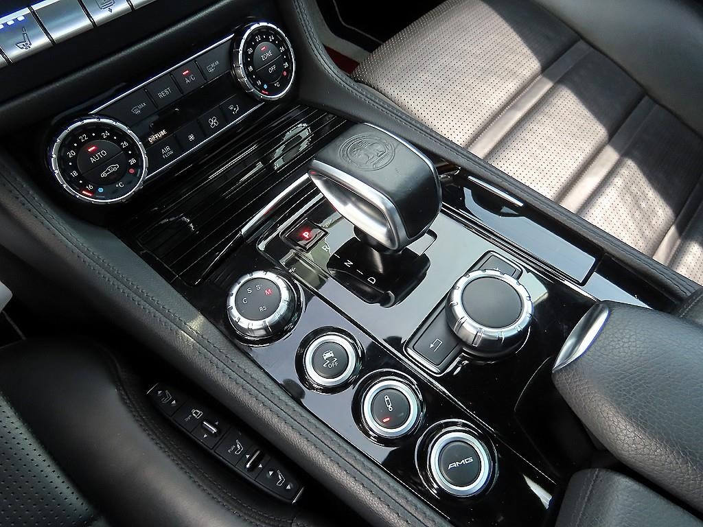 벤츠 CLS 클래스 CLS클래스 W218 CLS 63 AMG 4MATIC 이미지 10