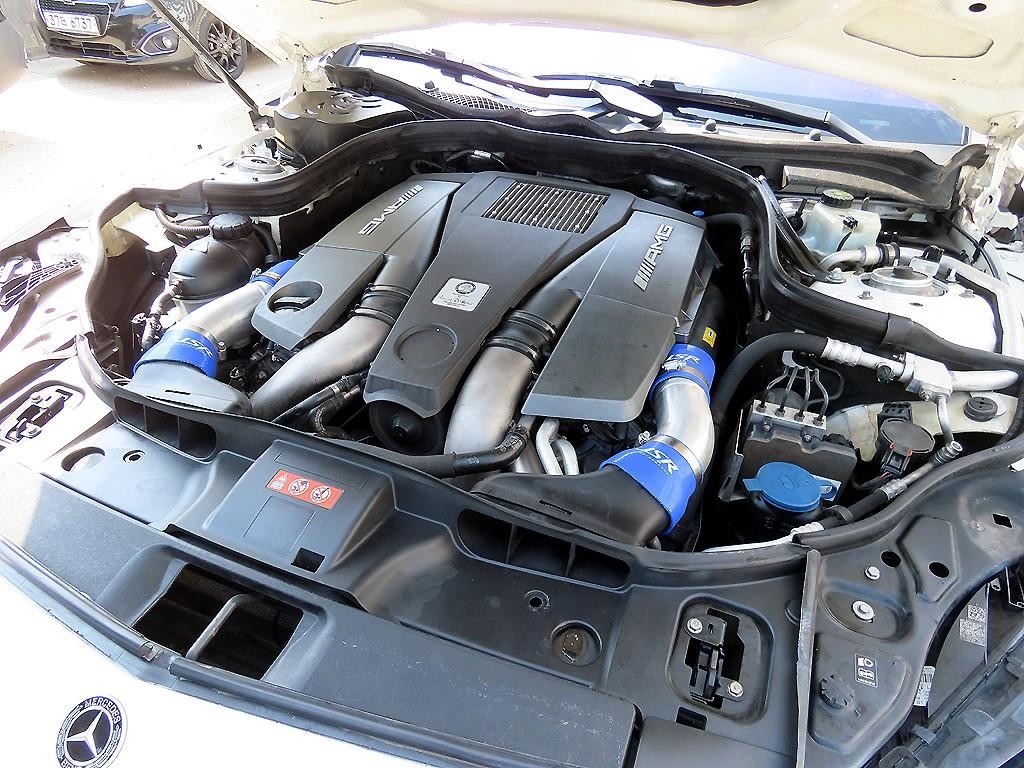벤츠 CLS 클래스 CLS클래스 W218 CLS 63 AMG 4MATIC 이미지 19