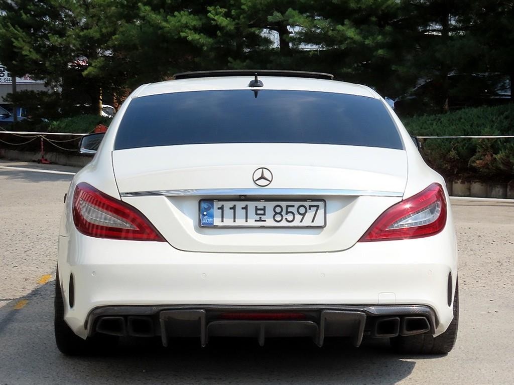 벤츠 CLS 클래스 CLS클래스 W218 CLS 63 AMG 4MATIC 이미지 4