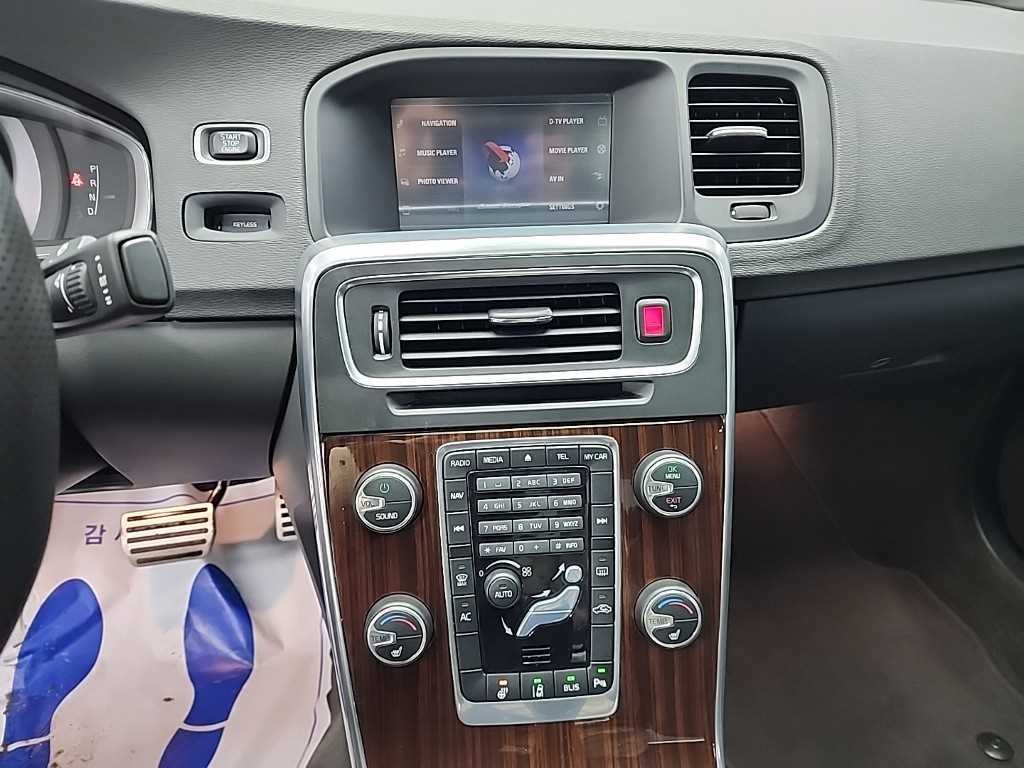 볼보 S60 뉴S60 D4 이미지 10