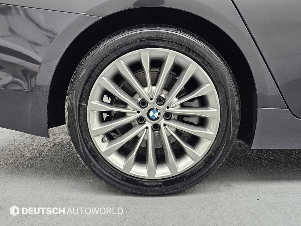 BMW 5시리즈 5시리즈 (G30) 520d 럭셔리 플러스 이미지 5