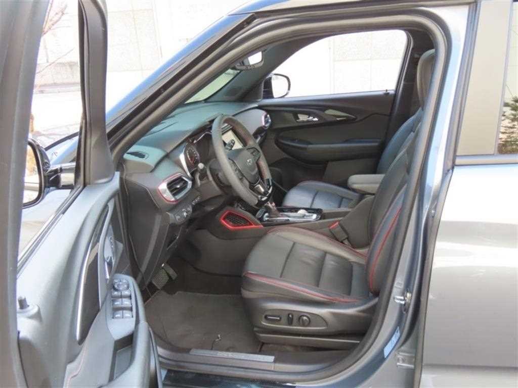 쉐보레 트레일블레이저 2WD 1.3 터보 가솔린 RS 이미지 12