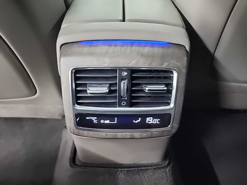 기아 K9 더 뉴 K9 2세대 3.3 T-GDI AWD 이미지 13