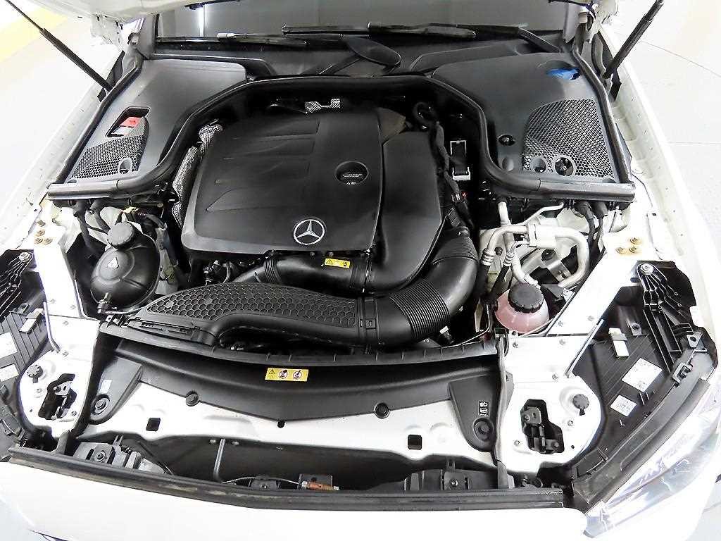 벤츠 E 클래스 E-클래스 W213 E350 4MATIC 아방가르드 이미지 19