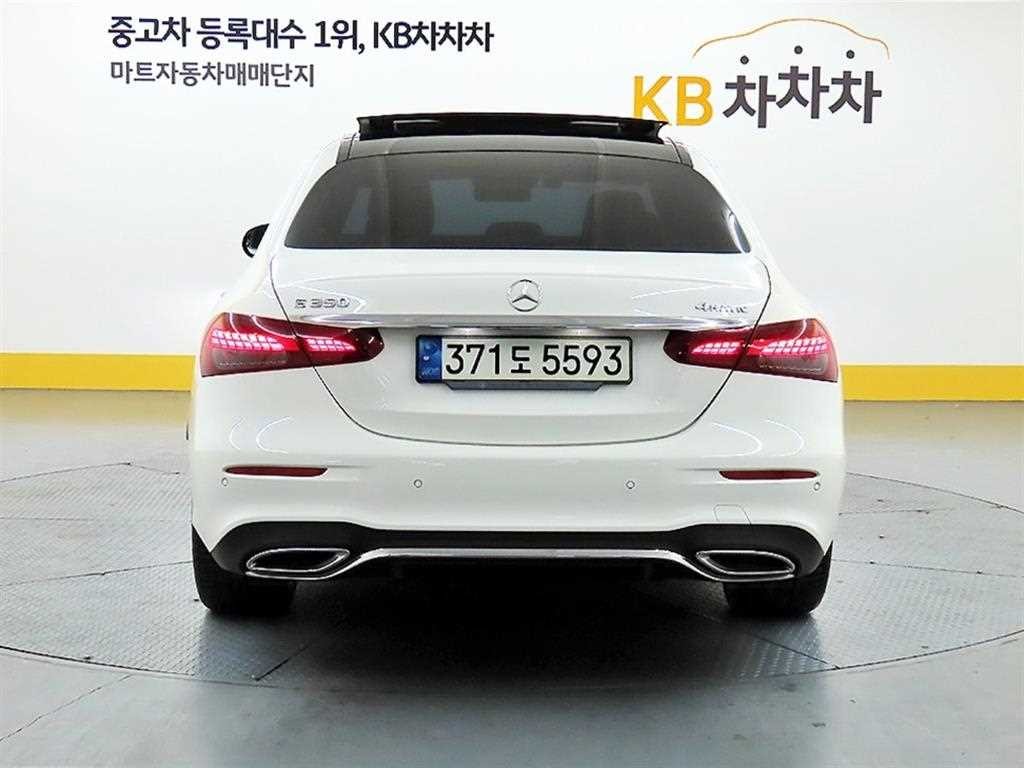 벤츠 E 클래스 E-클래스 W213 E350 4MATIC 아방가르드 이미지 3
