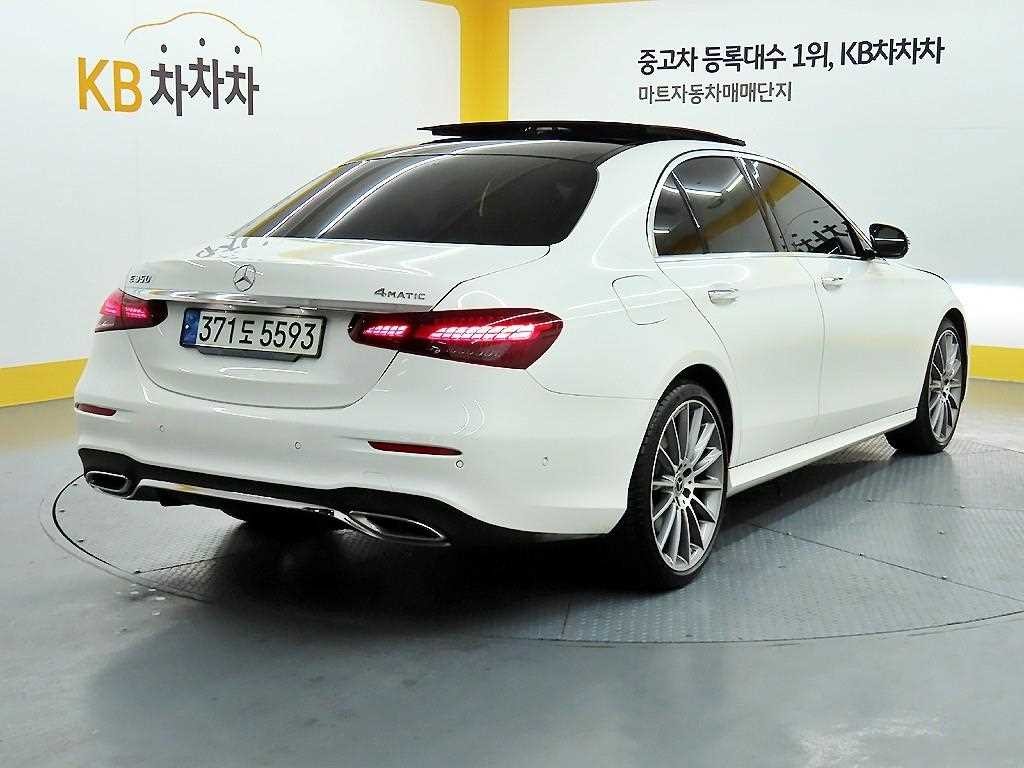 벤츠 E 클래스 E-클래스 W213 E350 4MATIC 아방가르드 이미지 4