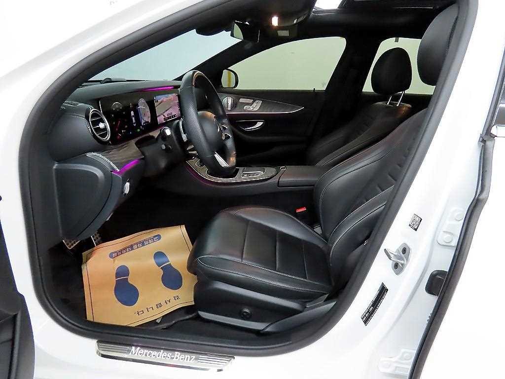 벤츠 E 클래스 E-클래스 W213 E350 4MATIC 아방가르드 이미지 5