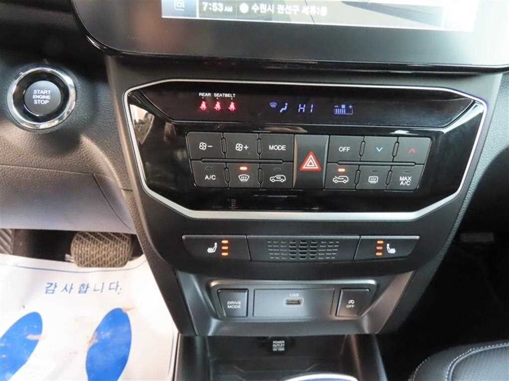 KG모빌리티(쌍용) 티볼리 더 뉴 티볼리 2WD 가솔린 1.5 V5 이미지 16