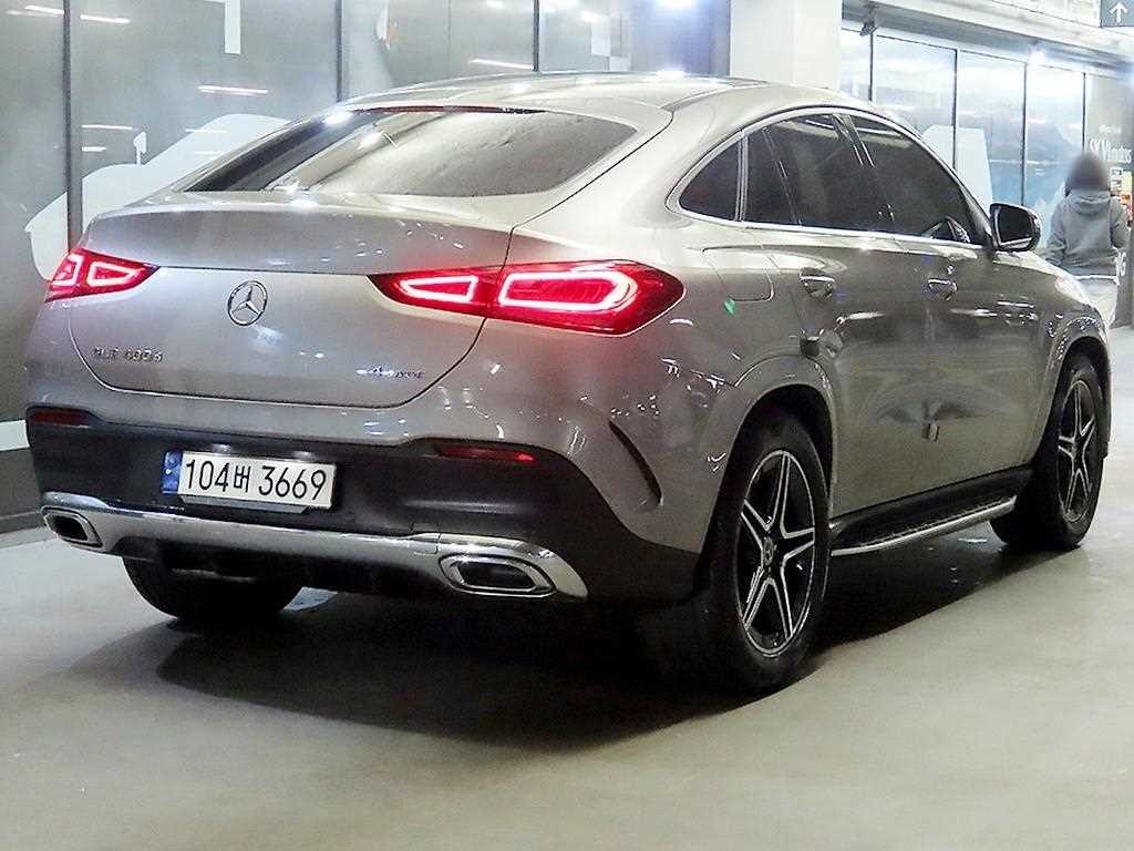 벤츠 GLE 클래스 GLE 클래스 W167 GLE 400d 4MATIC 쿠페 이미지 4