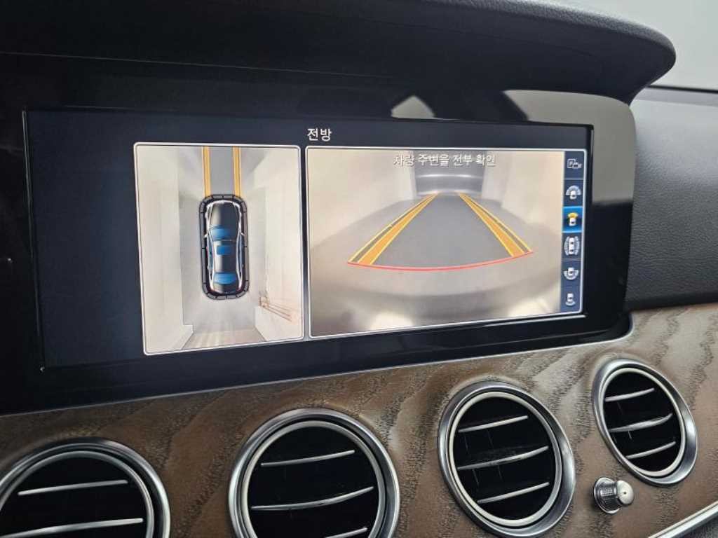 벤츠 E 클래스 E-클래스 W213 E300 4MATIC 익스클루시브 스텐다드 이미지 15