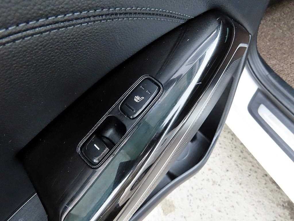기아 K7 올 뉴 K7 3.0 LPI 럭셔리 이미지 16
