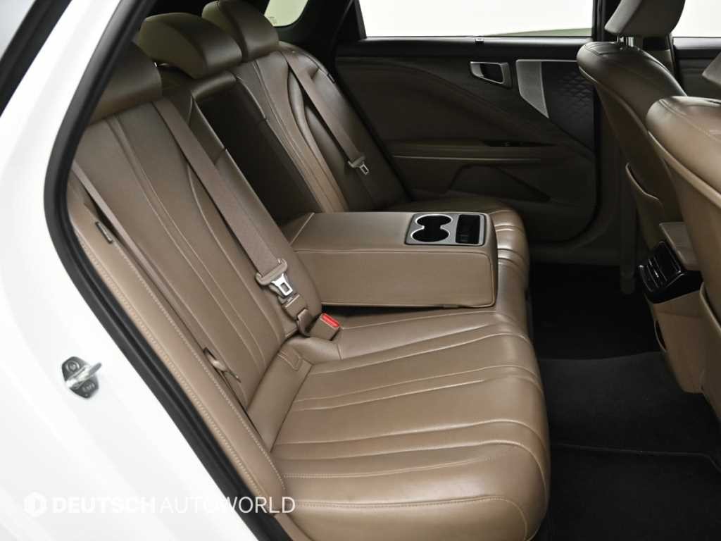 기아 K8 2.5 2WD 노블레스 이미지 12