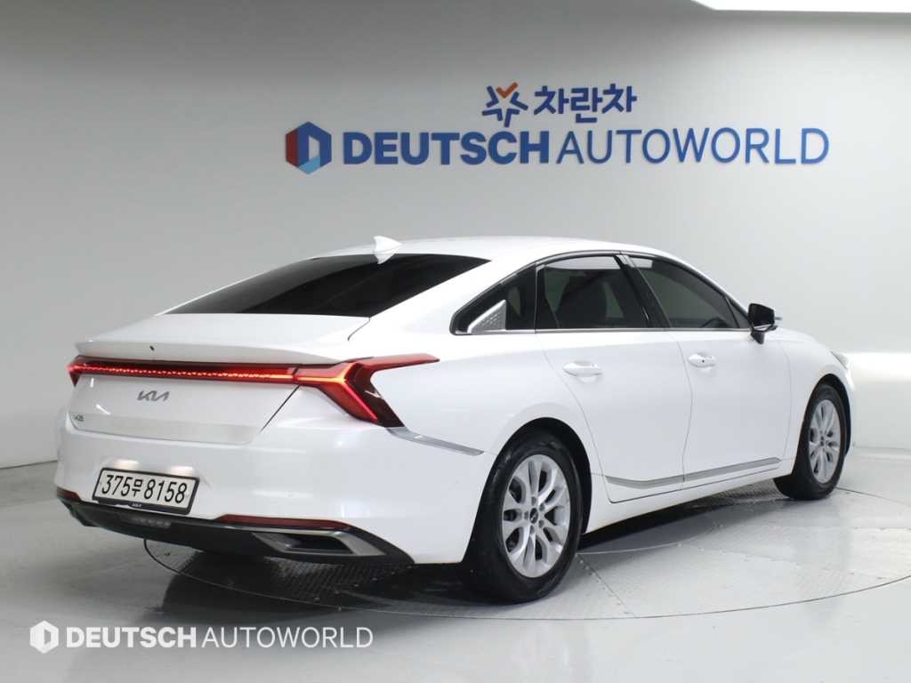 기아 K8 2.5 2WD 노블레스 이미지 2