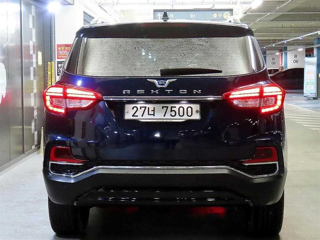 KG모빌리티(쌍용) 렉스턴 G4렉스턴 디젤 2.2 4WD 유라시아 에디션 이미지 5
