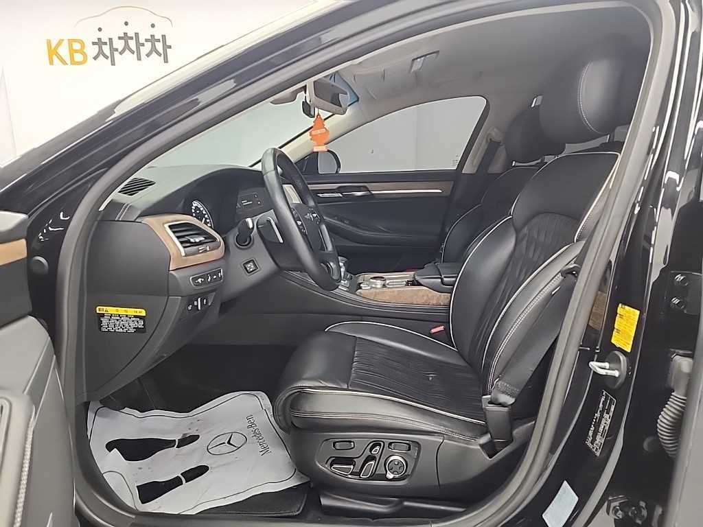 제네시스 G90 3.3 T AWD 프리미엄 럭셔리 이미지 11
