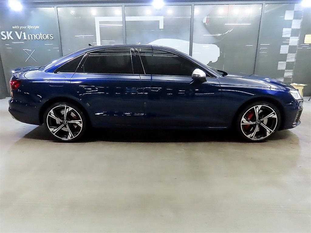 아우디 S4 S4 (B9) 3.0 TFSI 콰트로 이미지 3