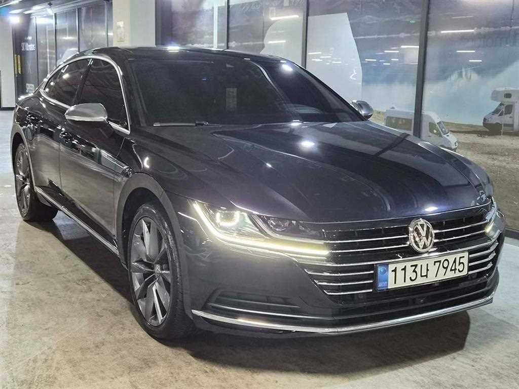 폭스바겐 아테온 2.0 TDI 엘레강스 프레스티지 4모션 이미지 1