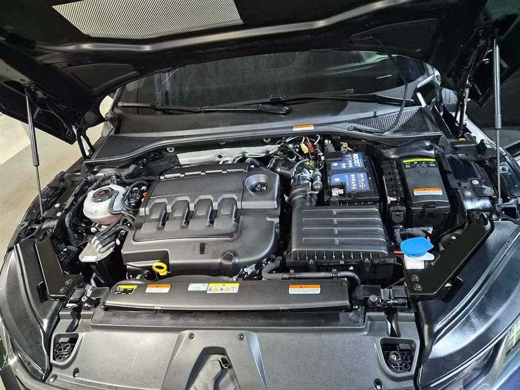 폭스바겐 아테온 2.0 TDI 엘레강스 프레스티지 4모션 이미지 19