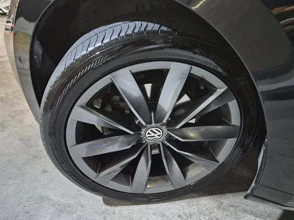 폭스바겐 아테온 2.0 TDI 엘레강스 프레스티지 4모션 이미지 20