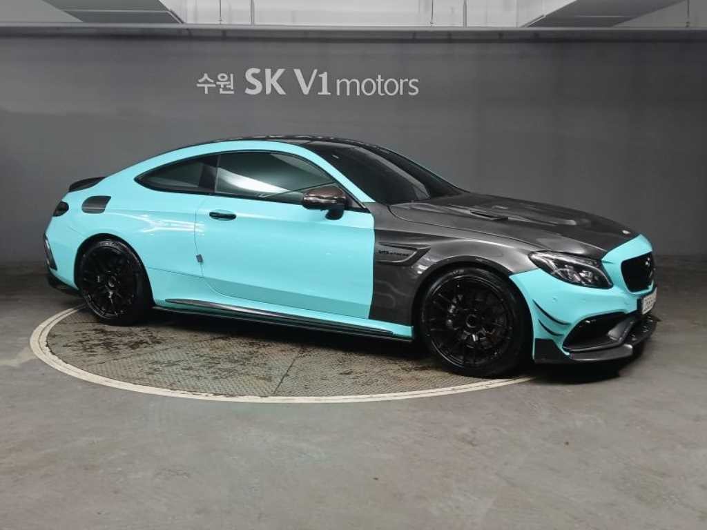 벤츠 C 클래스 C클래스 W205 C63 AMG 쿠페 이미지 1
