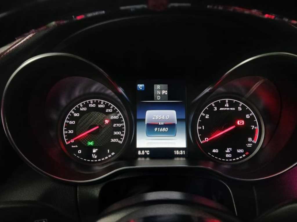 벤츠 C 클래스 C클래스 W205 C63 AMG 쿠페 이미지 10