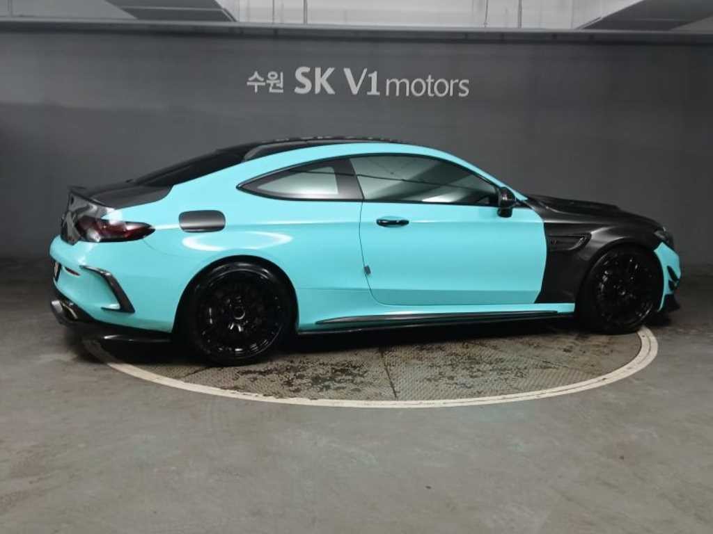 벤츠 C 클래스 C클래스 W205 C63 AMG 쿠페 이미지 4