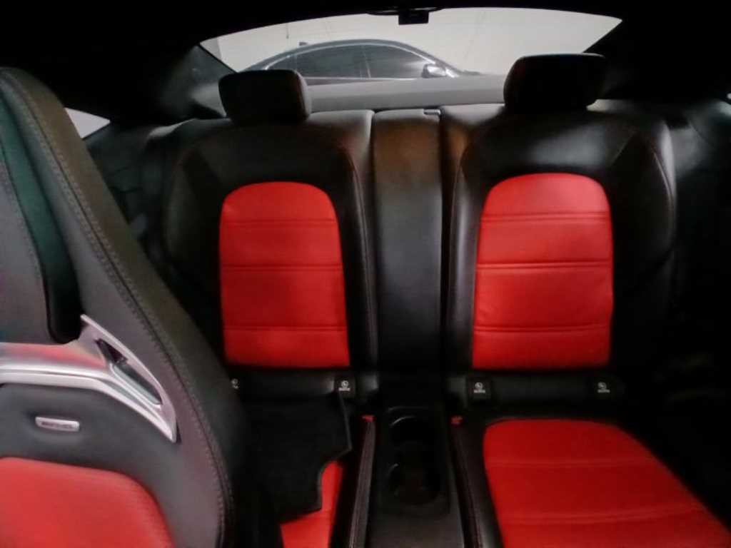벤츠 C 클래스 C클래스 W205 C63 AMG 쿠페 이미지 8