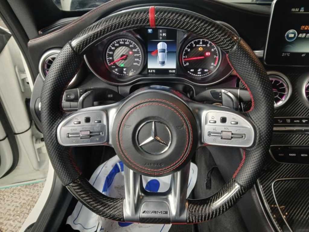 벤츠 C 클래스 C클래스 W205 C63 AMG 쿠페 이미지 9