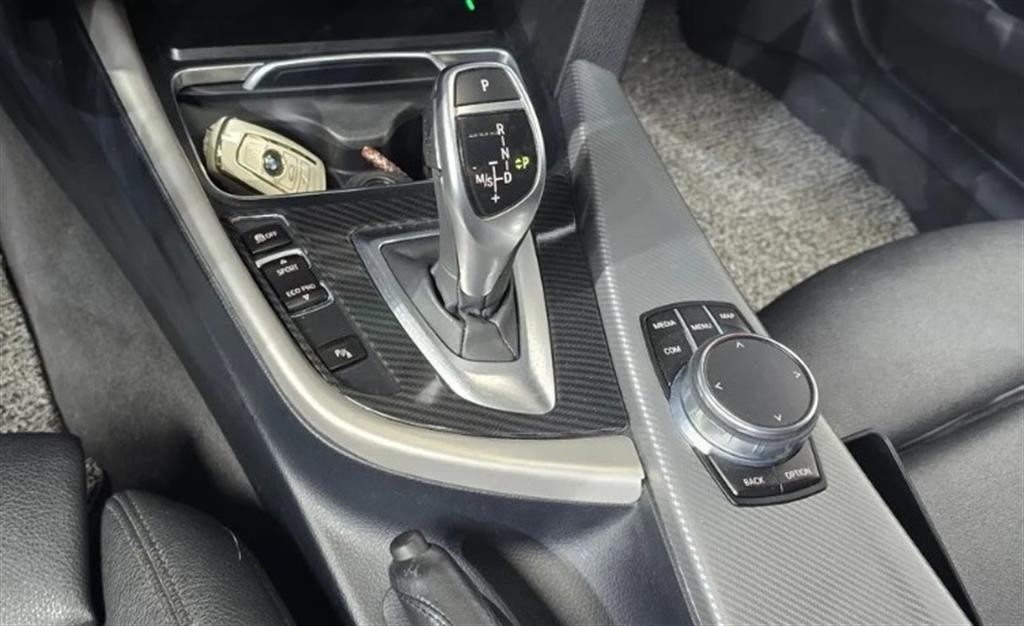 BMW 3시리즈 3시리즈 (F30) 320d M 스포츠 이미지 9