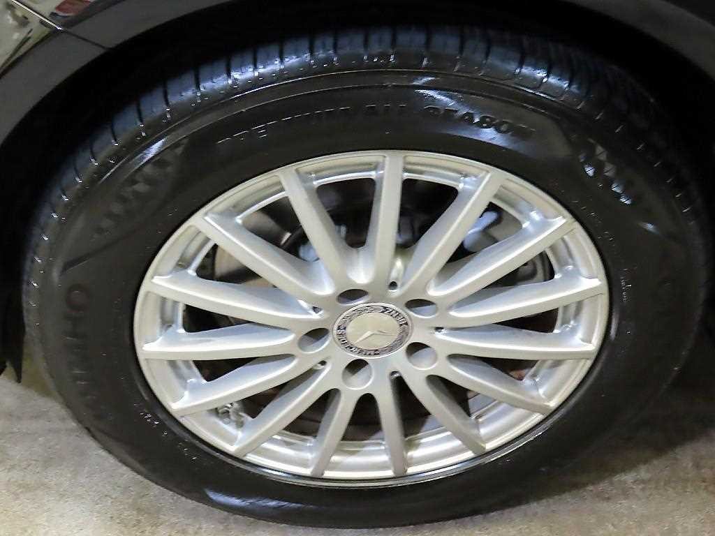 벤츠 C 클래스 C클래스 W205 C200 이미지 20