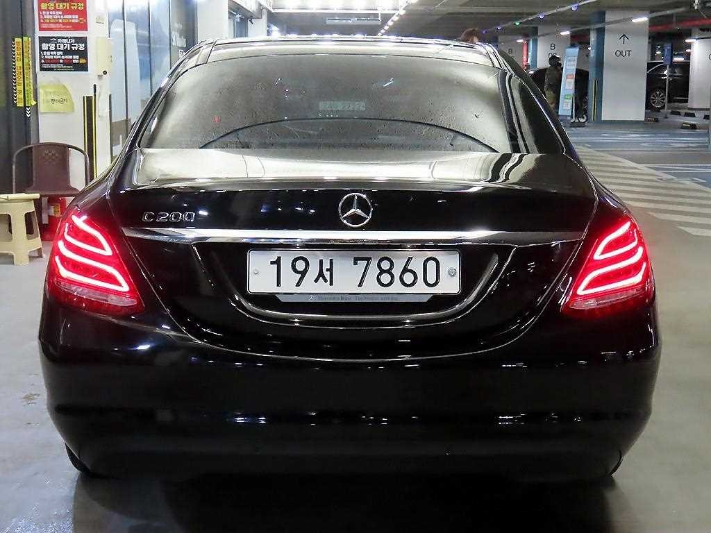 벤츠 C 클래스 C클래스 W205 C200 이미지 5