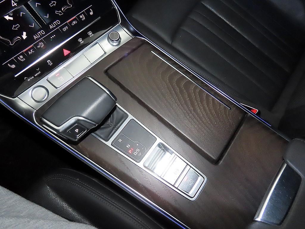 아우디 A6 A6 (C8) 40 TDI 프리미엄 이미지 12