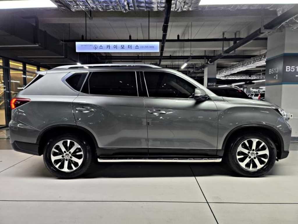 KG모빌리티(쌍용) 렉스턴 올 뉴 렉스턴 (Y450) 디젤 2.2 4WD 럭셔리 이미지 3