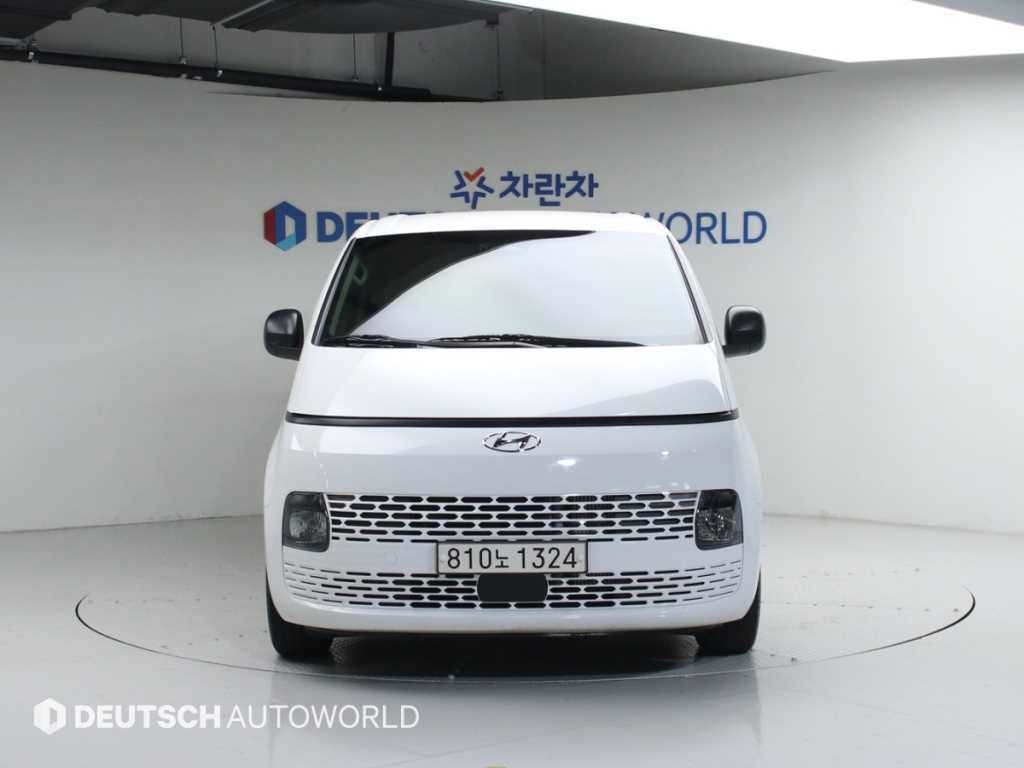 현대 스타리아 2WD 디젤 카고 스마트 5인승 이미지 3