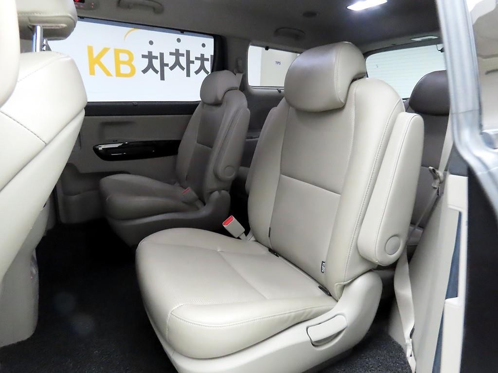 기아 카니발 더 뉴 카니발 디젤 9인승 프레스티지 이미지 7
