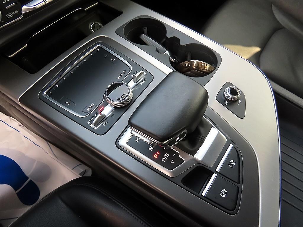 아우디 Q7 Q7 (4M) 45 TFSI 콰트로 이미지 10