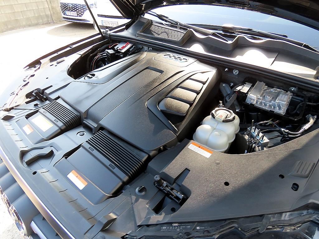 아우디 Q7 Q7 (4M) 45 TFSI 콰트로 이미지 19