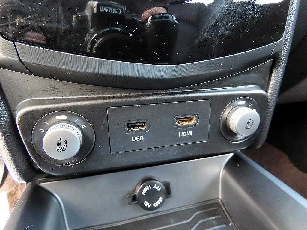 KG모빌리티(쌍용) 티볼리 티볼리 아머 2WD 가솔린 VX 이미지 14
