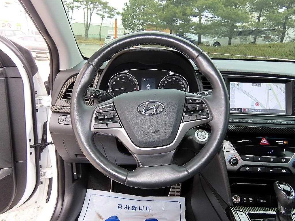 현대 아반떼 아반떼 AD 1.6 GDI 밸류 플러스 이미지 8