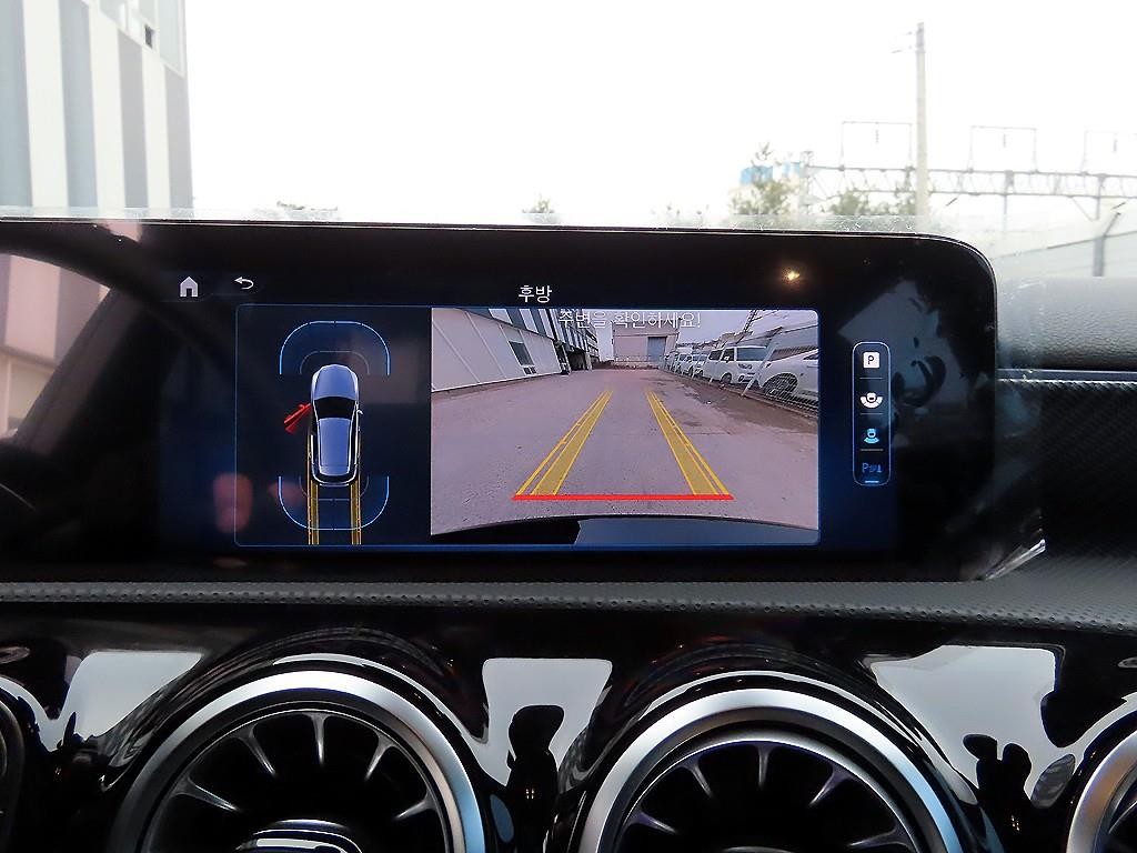 벤츠 A 클래스 A클래스 W177 A220 해치백 이미지 15