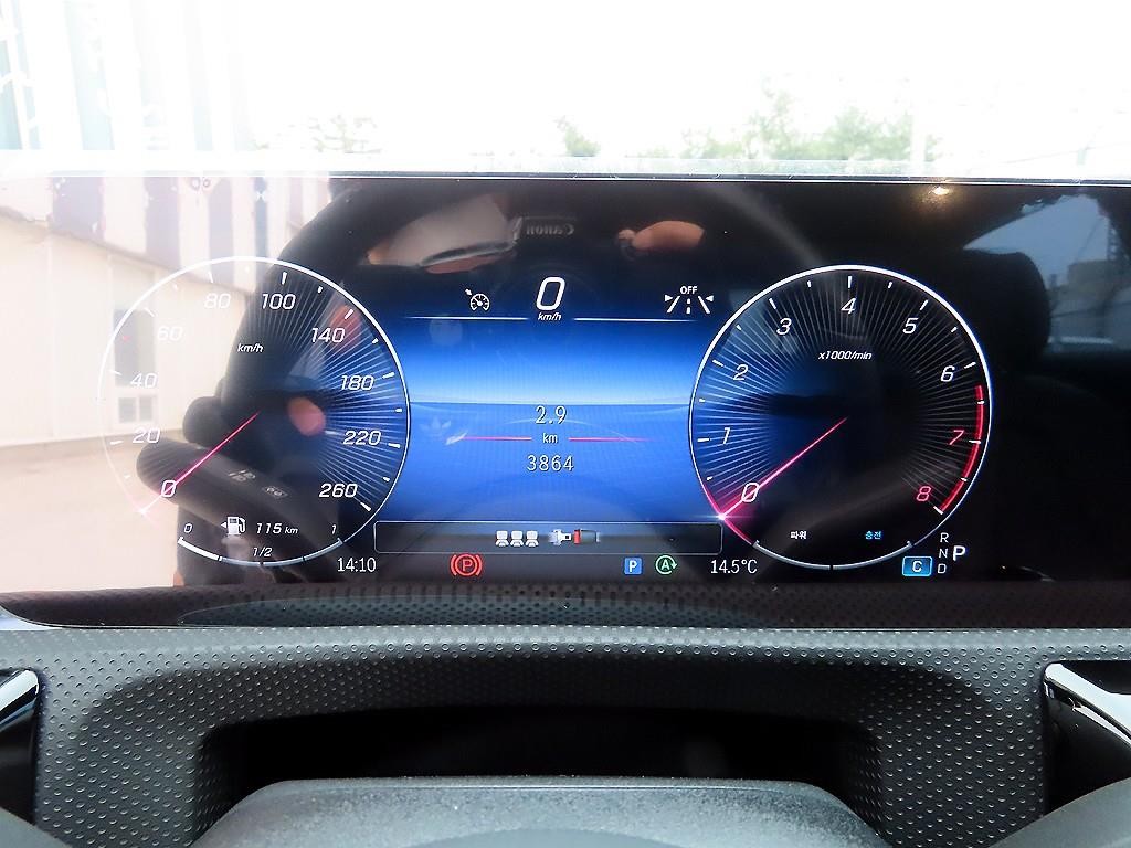 벤츠 A 클래스 A클래스 W177 A220 해치백 이미지 9
