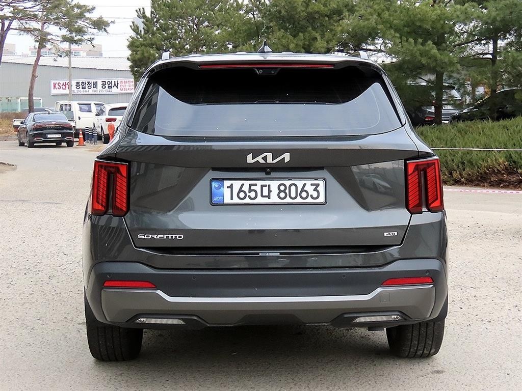 기아 쏘렌토 더 뉴 쏘렌토 4세대 가솔린 2.5T 4WD 시그니처 그래비티 이미지 4