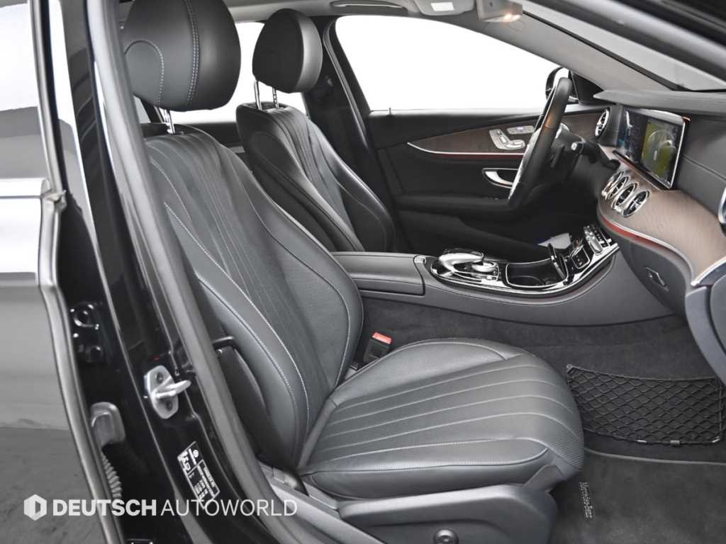 벤츠 E 클래스 E-클래스 W213 E300 4MATIC 익스클루시브 이미지 10