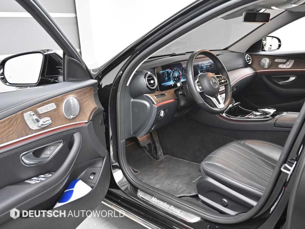 벤츠 E 클래스 E-클래스 W213 E300 4MATIC 익스클루시브 이미지 11