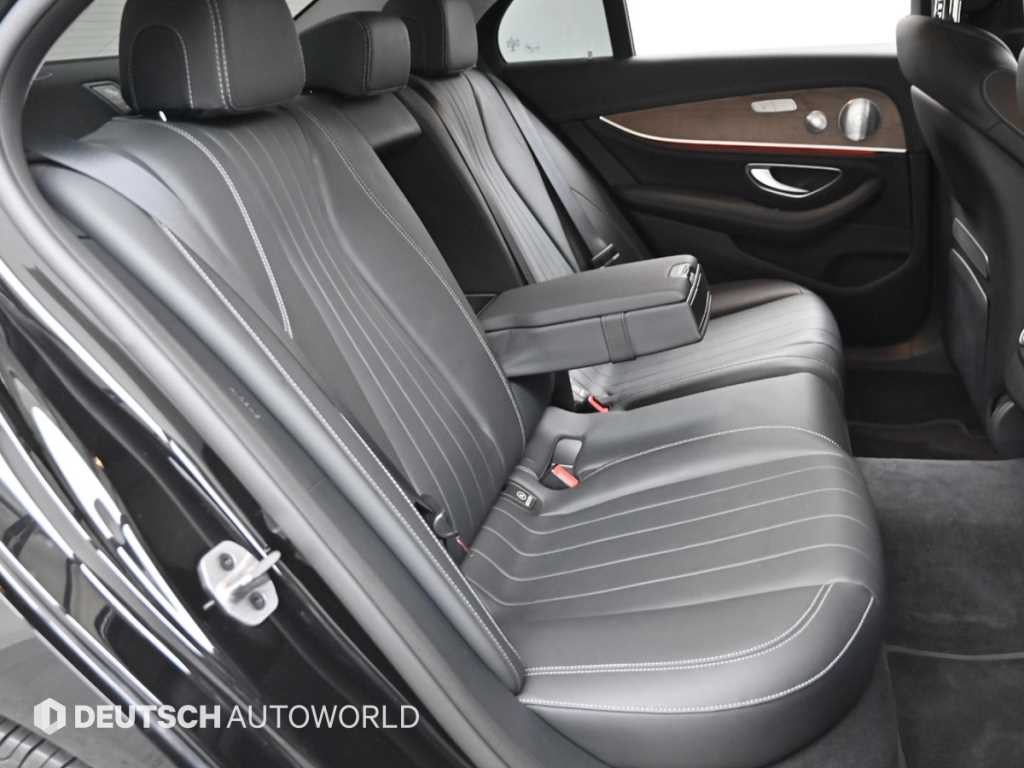 벤츠 E 클래스 E-클래스 W213 E300 4MATIC 익스클루시브 이미지 12