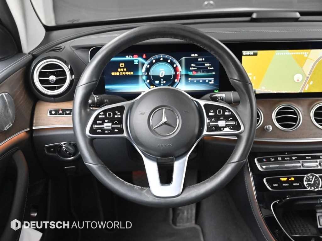 벤츠 E 클래스 E-클래스 W213 E300 4MATIC 익스클루시브 이미지 13