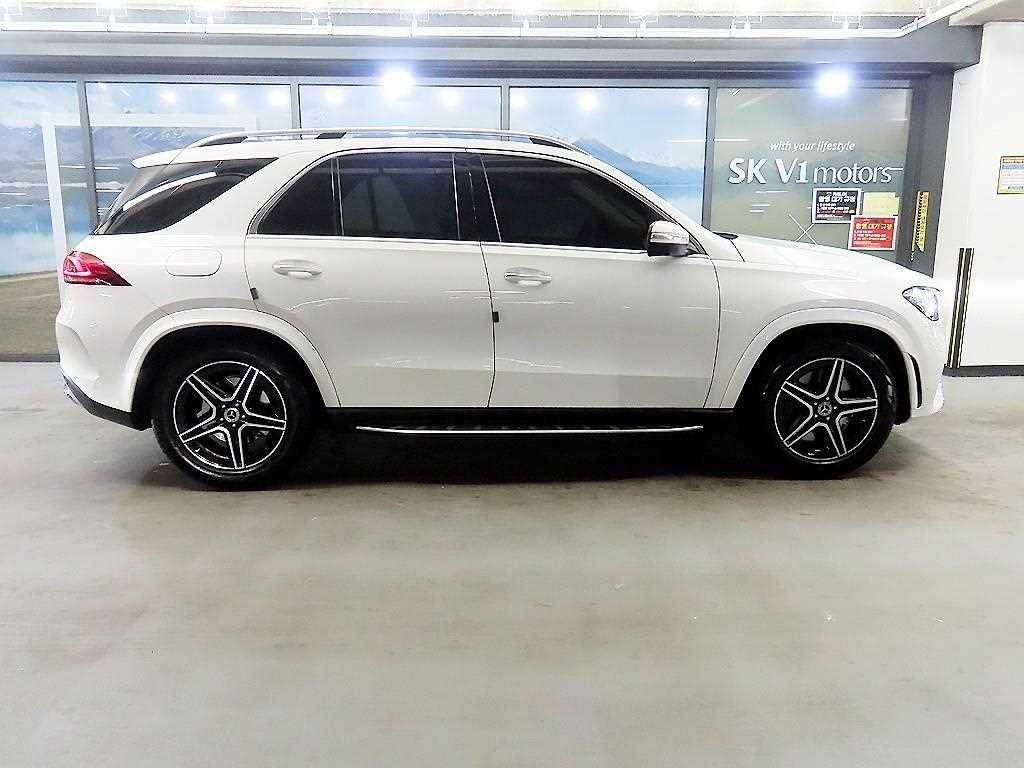 벤츠 GLE 클래스 GLE 클래스 W167 GLE 450 4MATIC 이미지 3